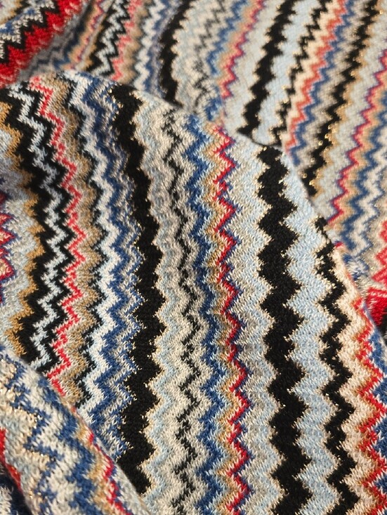 Missoni Accessories - Missoni Multicolor Zigzag Knit CottonScarf with Fringe - Red, Blue, Black, White